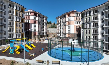 Esentepede konutlar teslim edilmeye başladı