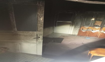 İskenderunda evde çıkan yangında bir kişi hayatını kaybetti