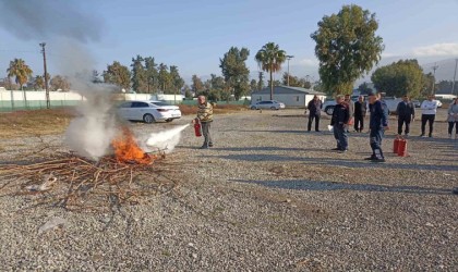 İskenderunda konteyner kent sakinlerine yangın eğitimi verildi