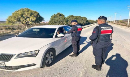 İzmirde huzur denetimi: 47 kişi yakalandı