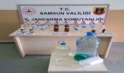 Jandarmadan sahte içki üretimi yapılan eve baskın