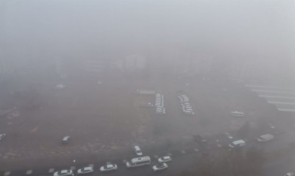 Kayseri güne sisle uyandı: Görüş mesafesi 10 metreye düştü
