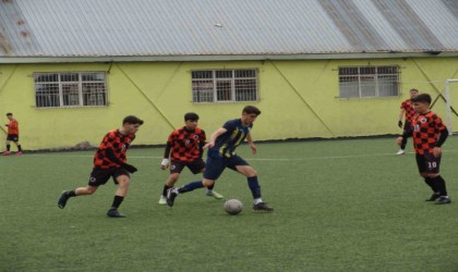 Kayseri Süper U18 Ligi: Kayseri Yolspor: 1 - Hacılar Erciyesspor: 1