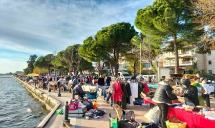 Köyceğizde düzenlenen ikinci el pazarına ilgi artıyor