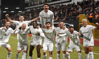 Manisa FK moral buldu