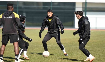 Manisa FKda hedef Tuzlaspor maçından galibiyetle dönmek