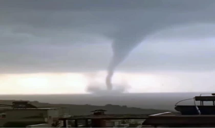 Mersin’de, denizde hortum çıktı