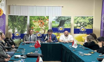 Mersinde Turizm Fuarı toplantısı Mutta yapıldı