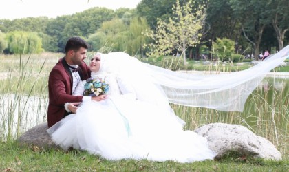 Otomobilin çarptığı kadın hayatını kaybetti