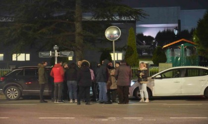 Rehin alınan vatandaşların yakınlarının bekleyişi sürüyor