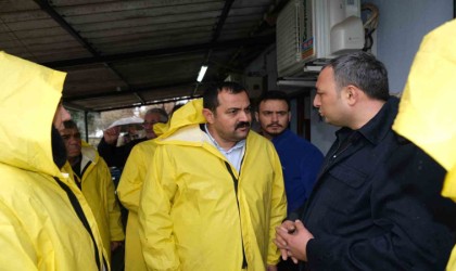 Rıza Sümer: Devletimiz tüm kurum ve imkanlarıyla çalışmalarını aralıksız sürdürüyor