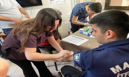 Salihlide personeller sağlık taramasından geçti