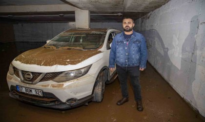 Su dolu otoparka inen vatandaş gördüğü manzaraya inanamadı