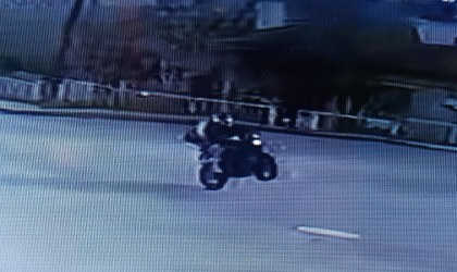 Tek teker giden motosiklet sürücüsüne ceza