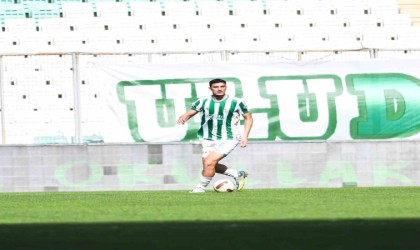 TFF 2. Lig: Bursaspor: 1 - Beyoğlu Yeni Çarşı: 1