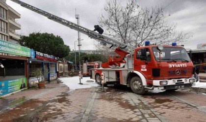 Yalovada çatı yangını korkuttu