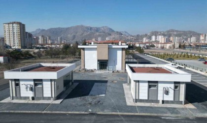 Yeniköy Mahallesindeki Hatice-Azmi Nalbantoğlu Sağlık Ocağı açılış için gün sayıyor