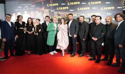 Yılın iddialı komedi filmi C Takımına eğlenceli gala