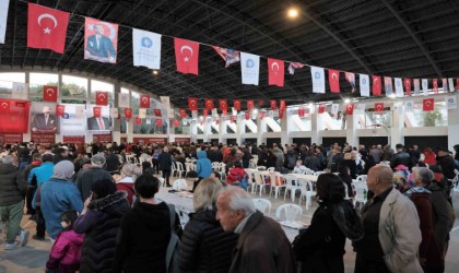 Antalya Büyükşehir Belediyesinden iftar sofrası