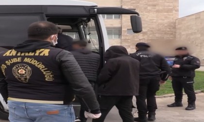 Antalyada aranan 220 şüpheli yakalandı