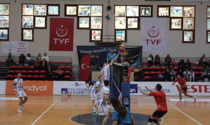 AXA Sigorta Efeler Ligi: Alanya Belediyespor: 3 - Bigadiç Belediyespor: 0