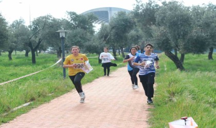 Aydında öğrenciler rotalarını takip etti