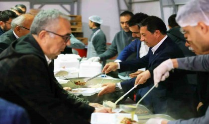 Başkan Aras, Seydikemerlilerle iftarda buluştu