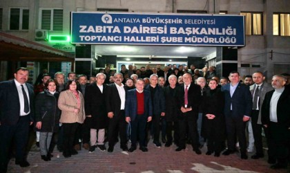 Başkan Böcek: Hallerimizde yaş sebze ve meyve paketleme tesisleri kuracağız