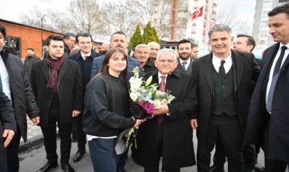 Başkan Büyükkılıçtan spor şehrine yakışır Kayseride amatör spora bir destek daha