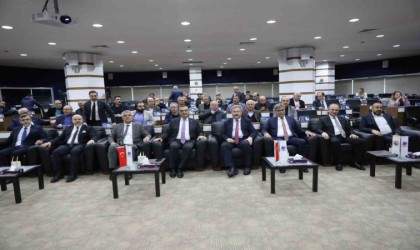 Başkan Büyüksimitci: “Türkiye uyguladığı makroekonomik politikadan taviz vermemeli”