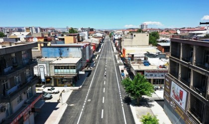 Başkan Çolakbayrakdar, “Kocasinan, asfaltta da tarihi bir dönüm noktasına imza atacak”