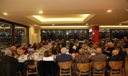 Başkan Deveciler şehit ve gazi ailelerine iftar verdi