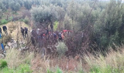 Bursada otomobil şarampole yuvarlandı: 3 yaralı