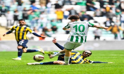 Bursaspor: “Futbolcularımızın emeklerini hiçe saymaya kimsenin hakkı yoktur”