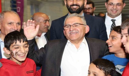 Büyükkılıçtan vatandaşlarla iftar ve teravih buluşması