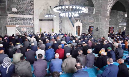 Çanakkale Şehitleri için Diyarbakırda Mevlit okutuldu