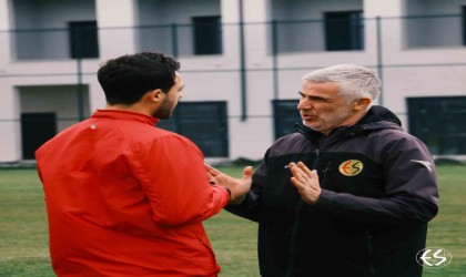 Eskişehirspor, Önder Karaveli yönetiminde ilk antrenmanını yaptı