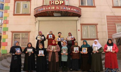 Evlat nöbetindeki aileler 8 Martı buruk geçirdi