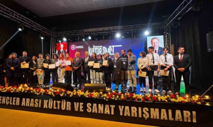 Gençler Arası Kültür Sanat Yarışmaları Ege Bölge Finali Manisada yapıldı
