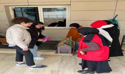 Gençlerden kedilere sıcak yuva