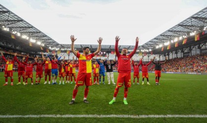 Göztepeli Romulodan 4 maçta 5 gole doğrudan katkı