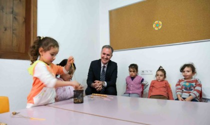 İnegölde çocuklar ana kucağıyla eğitim hayatına ilk adımı atacak