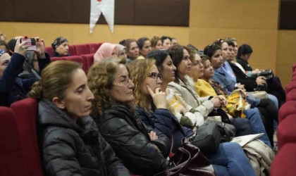 Kadın Hastalıkları ve Doğum Uzmanı Op. Dr. Şengör: HPV aşısı, rahim ağzı kanseri için koruyucu