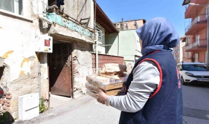 Karesi Belediyesi yürekleri ısıtıyor