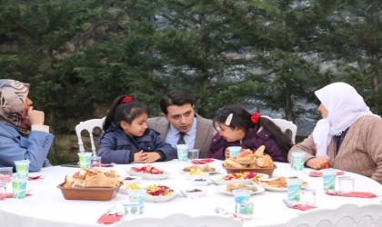 Kaymakam ilk iftarı şahit yakınları ve gazilerle yaptı