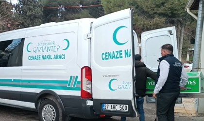 Koyun besicisi çiftliğinde öldürülmüş halde bulundu