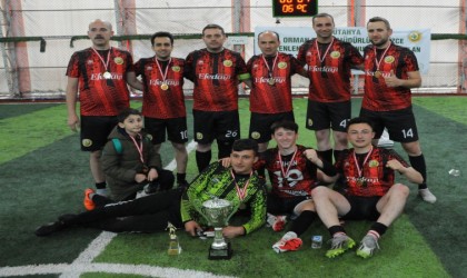 Kütahya OBM halı saha futbol turnuvasında şampiyon Tavşanlı