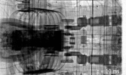 Mercedes-Benz, çarpışma testinin röntgenini çekti