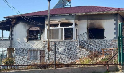 Mersinde yangın faciası: 2 ölü