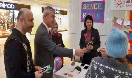 Narkotik polisinden Kadınlar Gününde anlamlı etkinlik